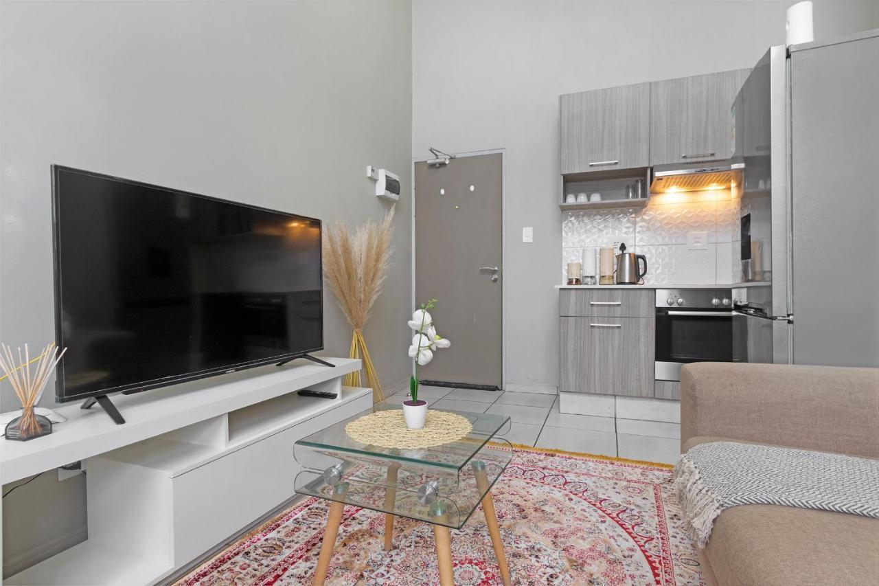 Urban Oasis Apartments At The Bolton Johannesburg Ngoại thất bức ảnh