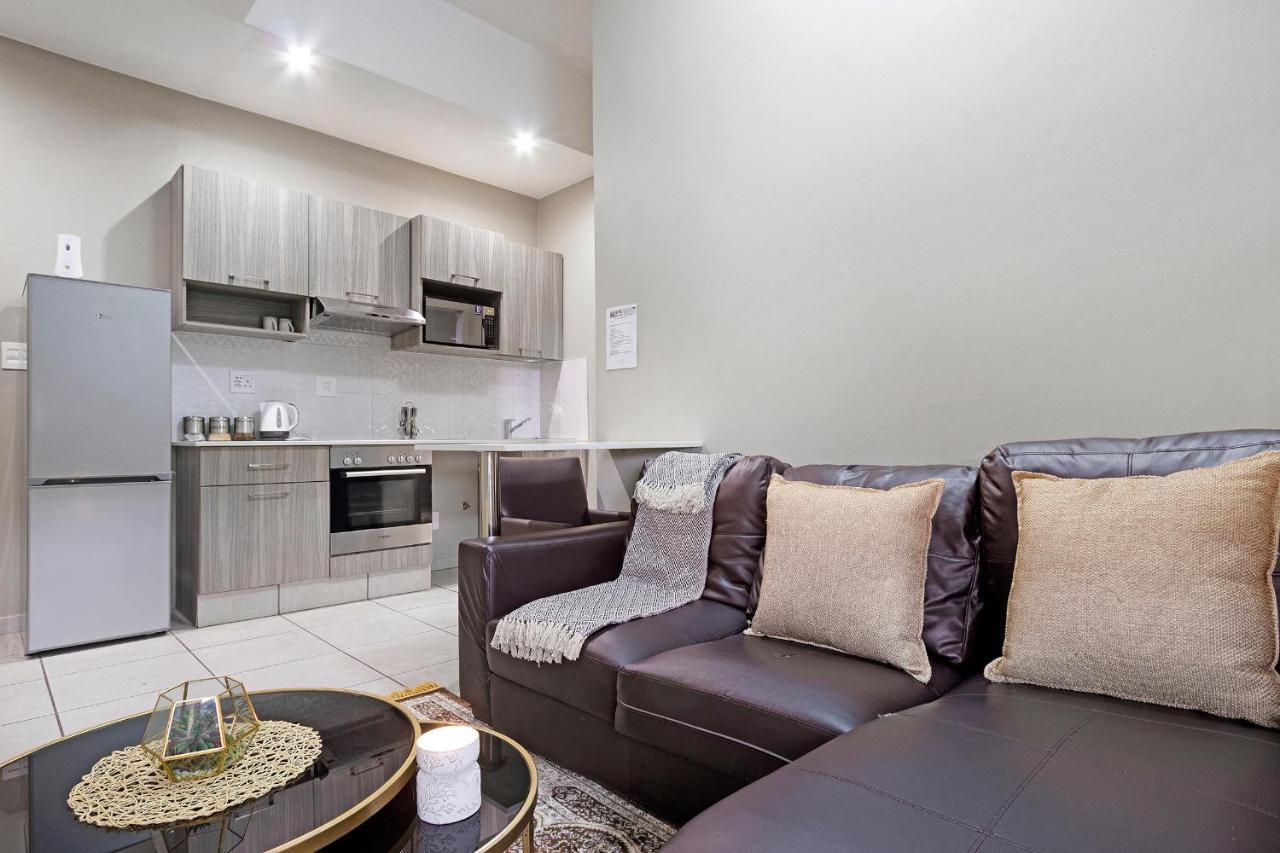 Urban Oasis Apartments At The Bolton Johannesburg Ngoại thất bức ảnh