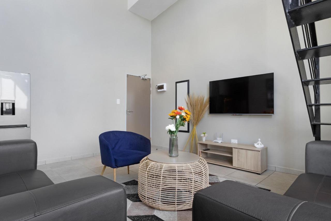 Urban Oasis Apartments At The Bolton Johannesburg Ngoại thất bức ảnh
