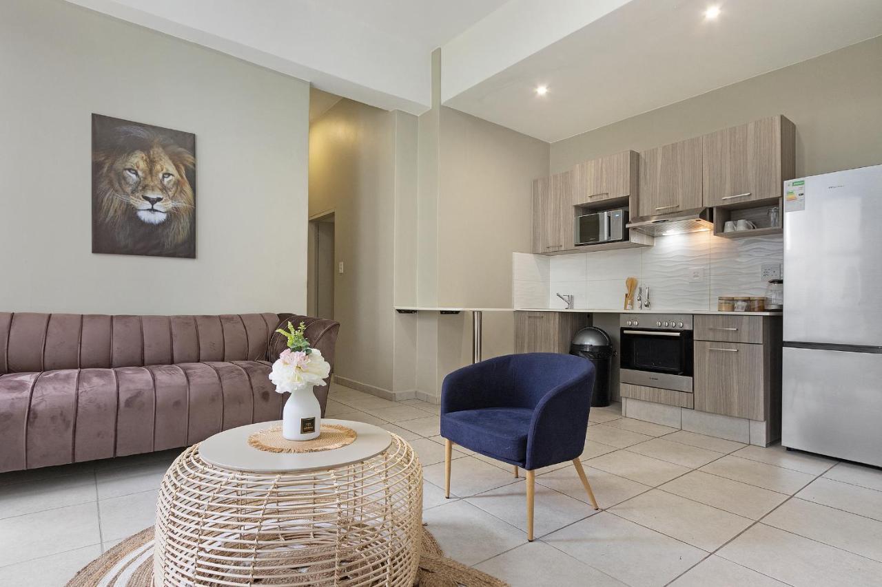 Urban Oasis Apartments At The Bolton Johannesburg Ngoại thất bức ảnh