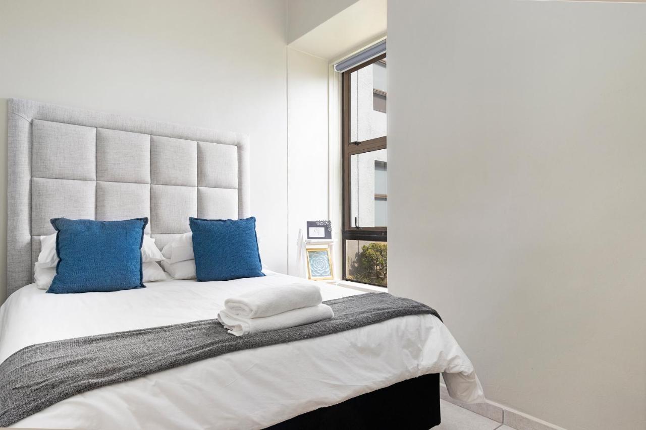 Urban Oasis Apartments At The Bolton Johannesburg Ngoại thất bức ảnh