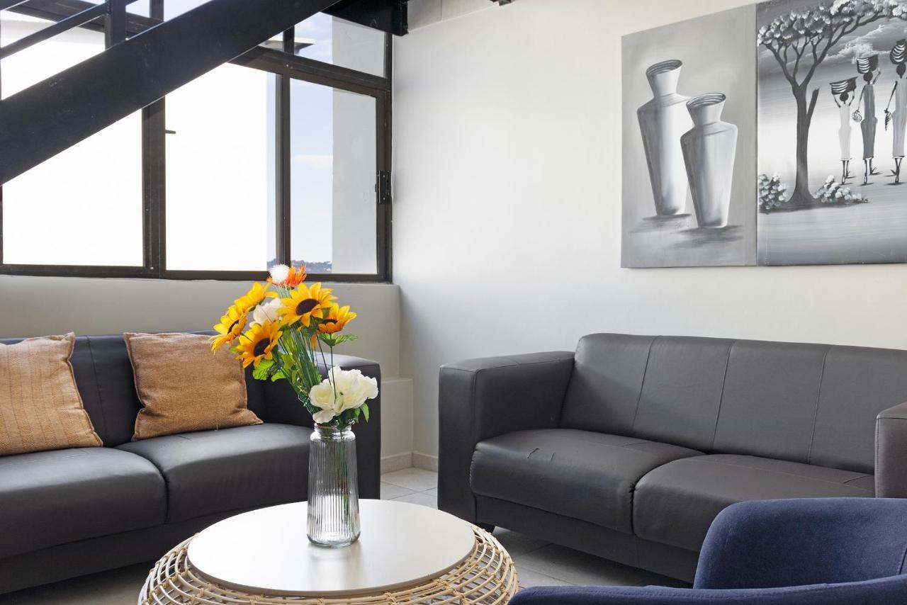 Urban Oasis Apartments At The Bolton Johannesburg Ngoại thất bức ảnh