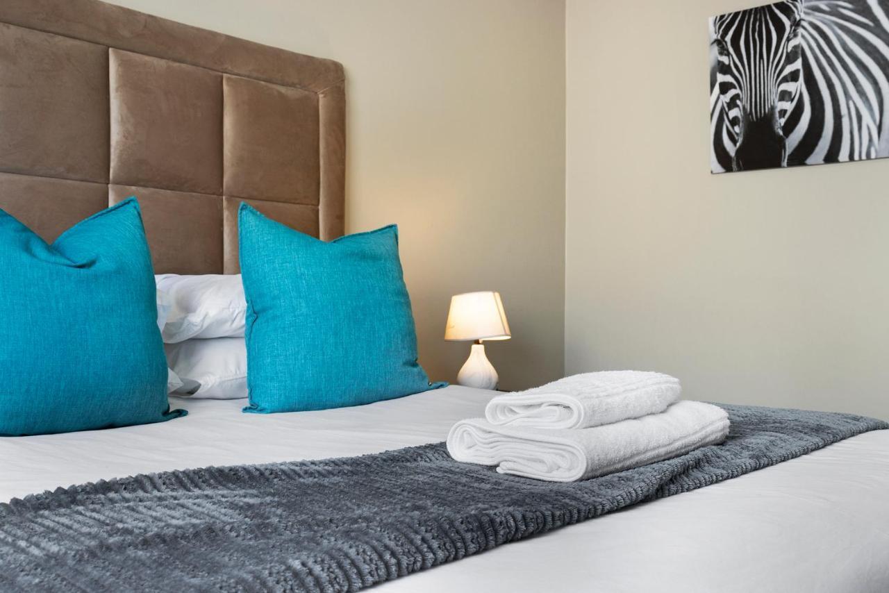 Urban Oasis Apartments At The Bolton Johannesburg Ngoại thất bức ảnh