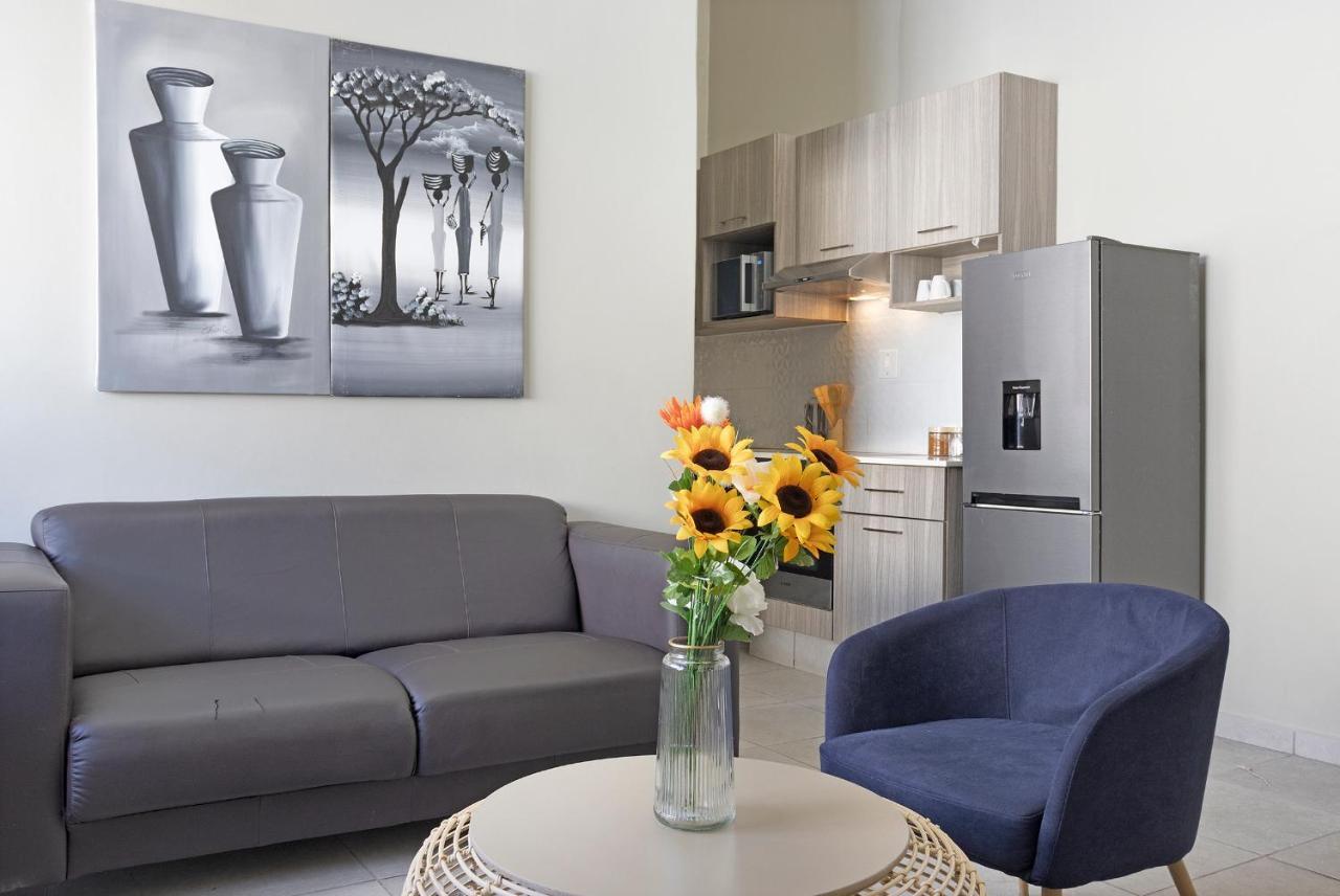 Urban Oasis Apartments At The Bolton Johannesburg Ngoại thất bức ảnh