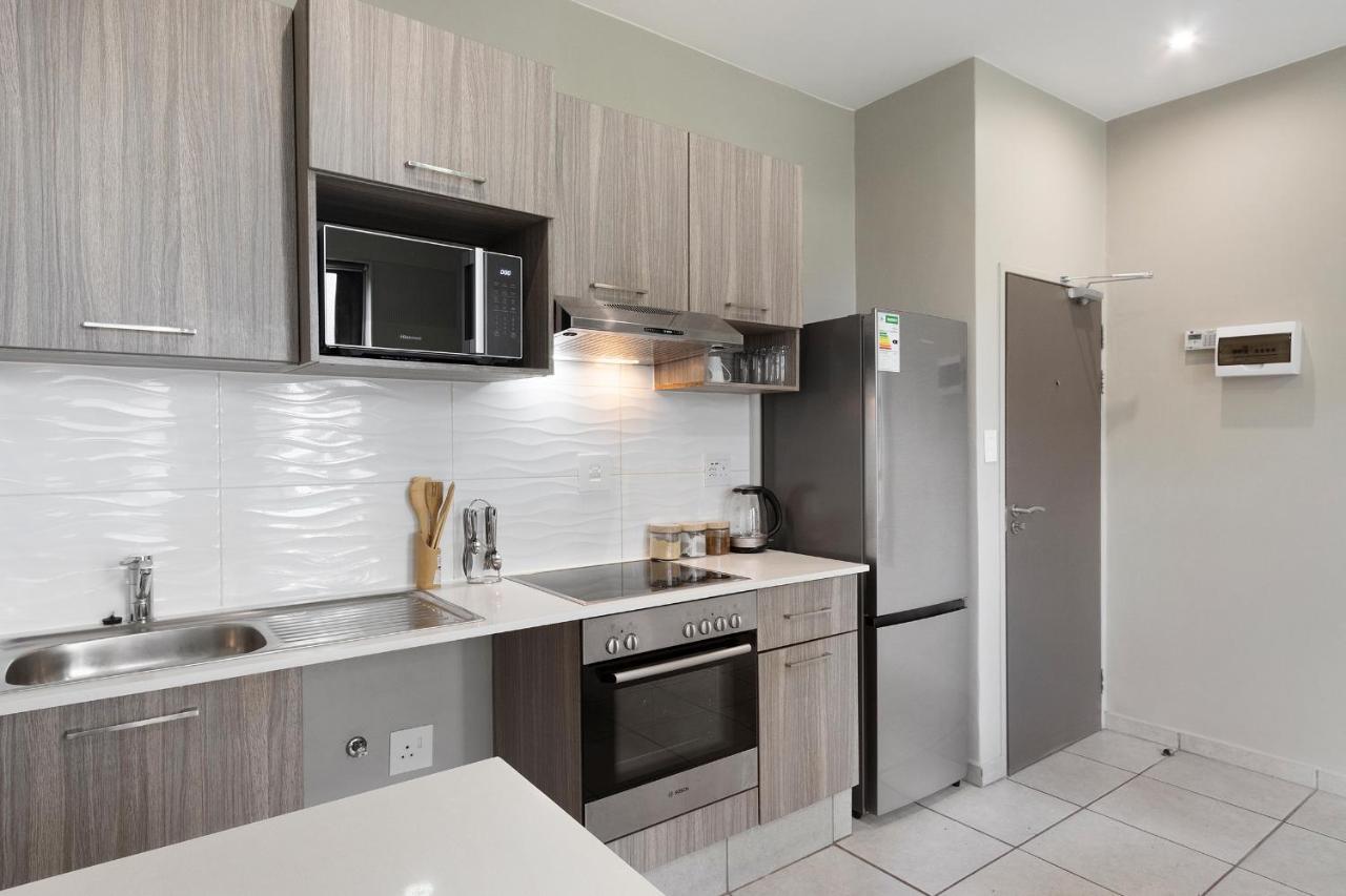 Urban Oasis Apartments At The Bolton Johannesburg Ngoại thất bức ảnh